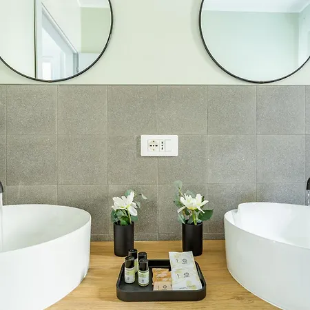 Iflat Colosseum New Boutique דירה